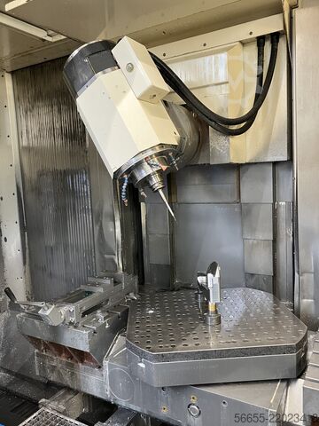 Fresadora CNC de 5 ejes Huron Commercial EXC