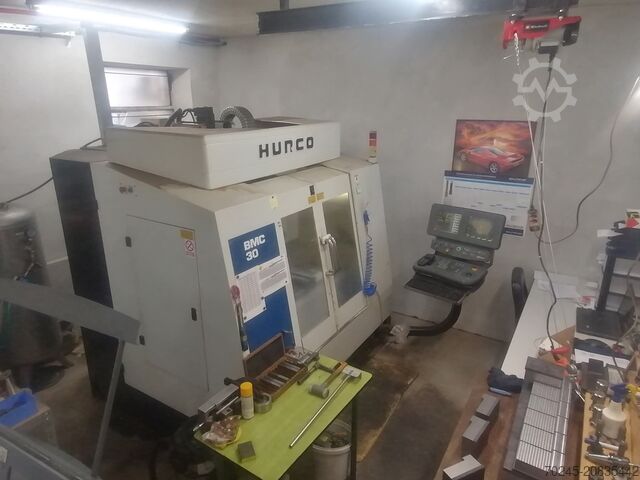 вертикален обработващ център CNC MILLING  HURCO BMC-30/M BMC-30/M