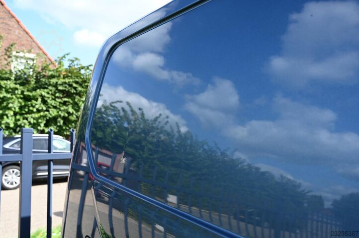 Ford Transit Custom 300 2.0 TDCI L2H1 Trend, dviguba kabina, 6 sėdimų vietų, „CarPlay“, vilkimo kabl Ford Transit Custom 300 2.0 TDCI L2H1 Trend DC 6 Zit...