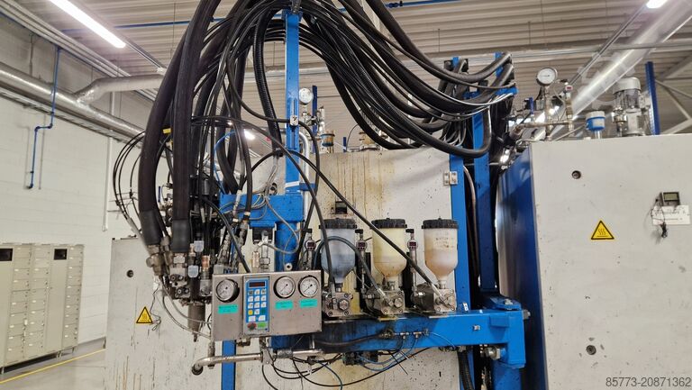 Poliuretāna apstrādes iekārta Hennecke ELASTOLINE F elastomer casting machine