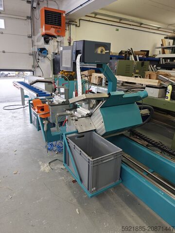 Dvojitá pokosová píla / rezacie centrum Thorwesten DGS