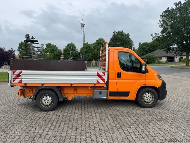 Фургон-самоскид CITROEN Jumper Dreiseitenkipper *58000 km*Ahk*Klima*