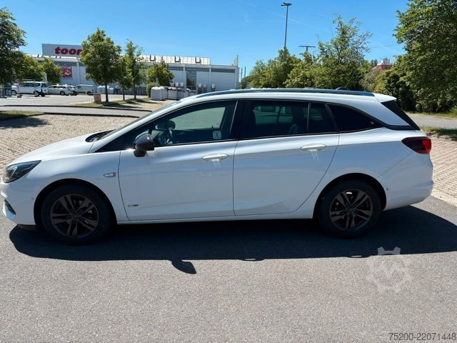 מיניבוס OPEL Astra 1.4 Turbo Sports Tourer/LED/Kamera/Klima