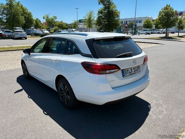 מיניבוס OPEL Astra 1.4 Turbo Sports Tourer/LED/Kamera/Klima
