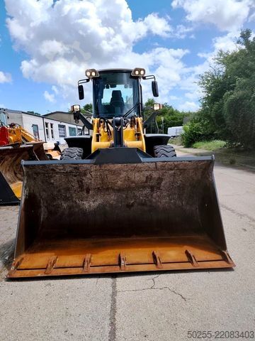 Kerekes rakodó LIEBHERR L 524 kein 514 538 TipTop sehr gute Ausstattung