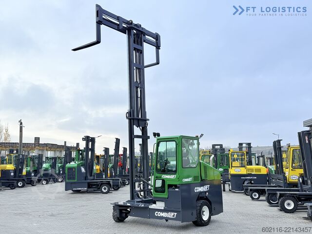 Karrocë pirunësh me katër drejtime Combilift C4500 WIDE FORK POSITIONER DIESEL DUPLEX