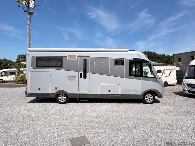 Integroitu matkailuauto CARTHAGO Liner For Two 53 Iveco *Rundsitzgruppe-Hubbett*