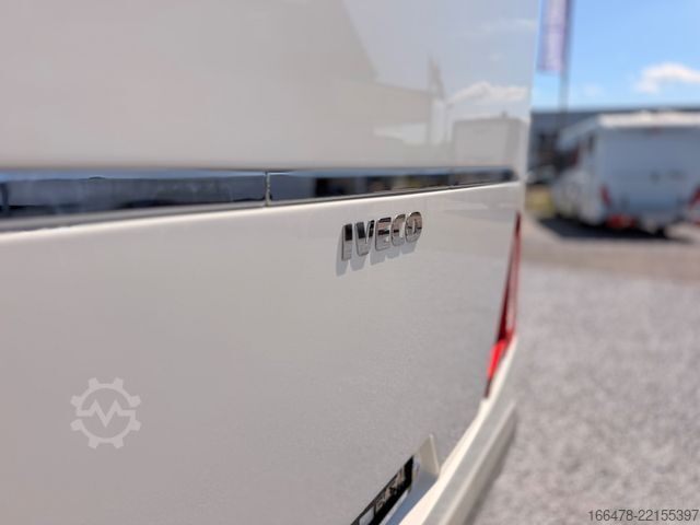 Integroitu matkailuauto CARTHAGO Chic S-Plus I 61 XL LE *Einzelbetten-Hubbett*
