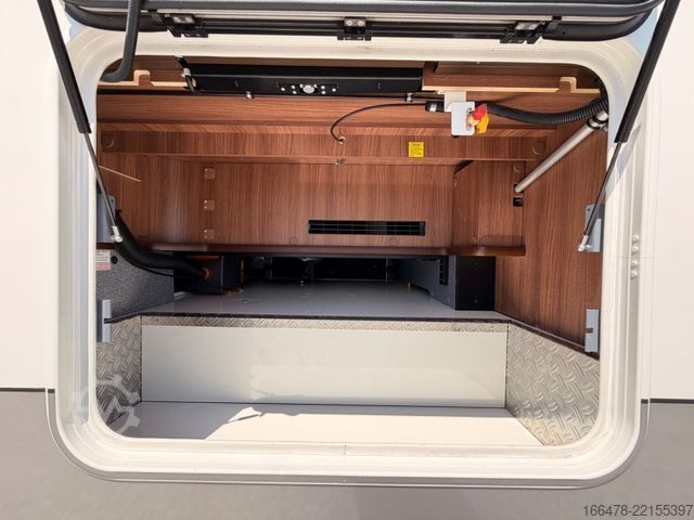 Integroitu matkailuauto CARTHAGO Chic S-Plus I 61 XL LE *Einzelbetten-Hubbett*