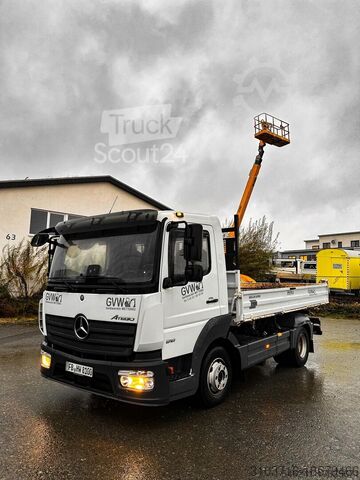 Трехсторонний самосвал Mercedes-Benz Atego 818 Kipper