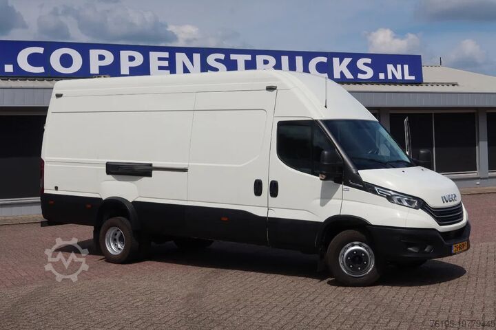 Furgão de caixa Iveco 70-C 18 Automaat L3H3  C RIJBEWIJS