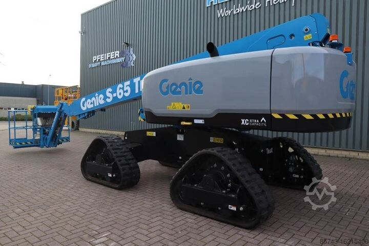 Telescopic boom lift Genie S65XC Trax Valid inspection, *Guarantee! Diesel, 4