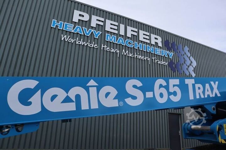 Telescopic boom lift Genie S65XC Trax Valid inspection, *Guarantee! Diesel, 4
