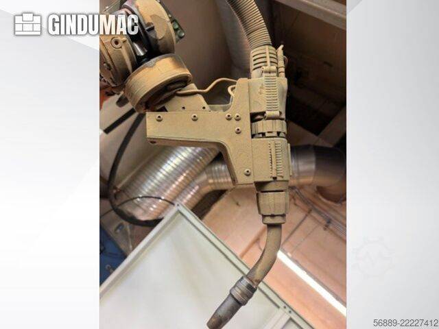 Célula de soldadura ABB IRB 2400L ABB IRB 2400L Welding Cell