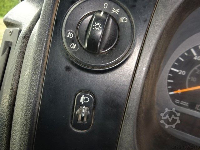 Avolava kuorma-auto MERCEDES-BENZ Zetros 1833 4x4 Pritsche AHK Standhzg Automatik