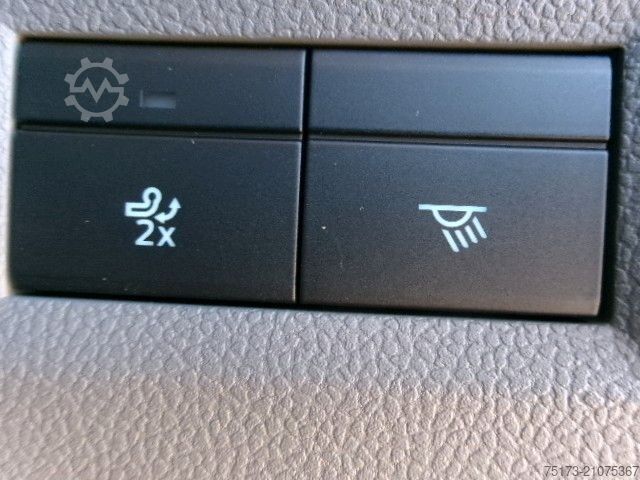 Minibus FORD Tourneo Custom Active 340L2 PHEV 360Kam Exclusiv