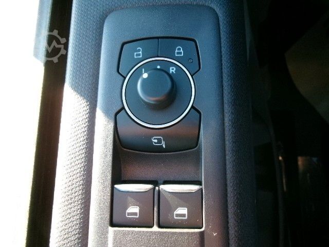 Minibus FORD Tourneo Custom Active 340L2 PHEV 360Kam Exclusiv