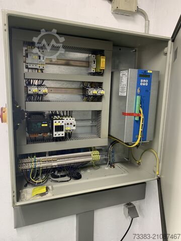 Tokarka czołowa TADU FS-750