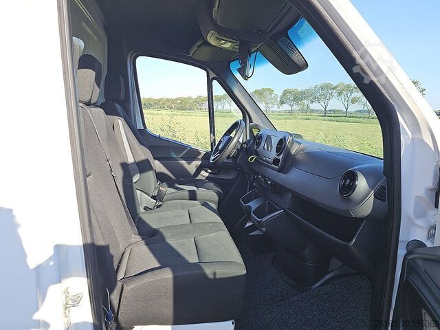 Dubă frigorifică MERCEDES-BENZ SPRINTER 516 Koelwagen Automaat!