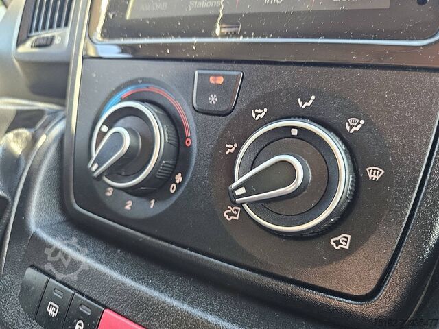 Carrinha de tejadilho alto CITROEN JUMPER 2.2 L4H2 Airco Carplay !