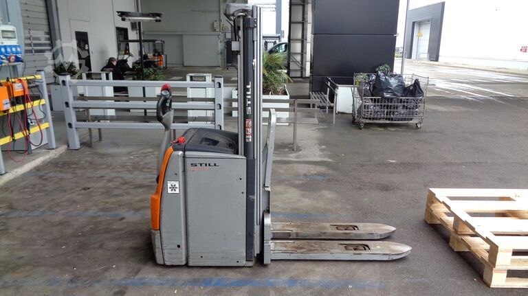 Espaço reservado STILL EXV 20