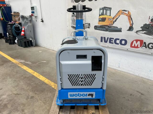 压实机 Weber CR 9 MDM Hatz-Diesel / 740kg / E-Start / DEMO