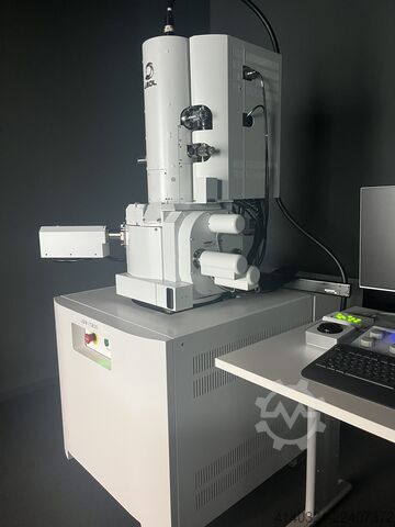Polje emisija skeniranje elektronski mikroskop JEOL JSM-IT800is