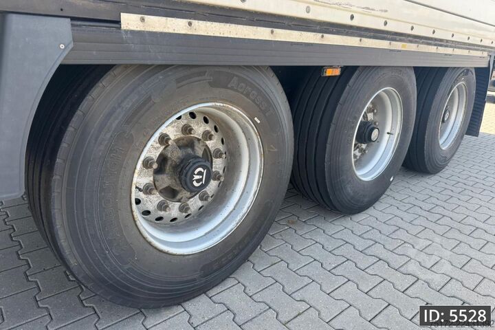 Kovček Krone SD / Drum brakes / Double Stock / Damaged