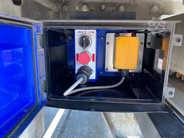 Pārvietojamā grīda Kraker CF-Z Walkingfloor / 92 M3 / 1x Lift Axle / BPW ...