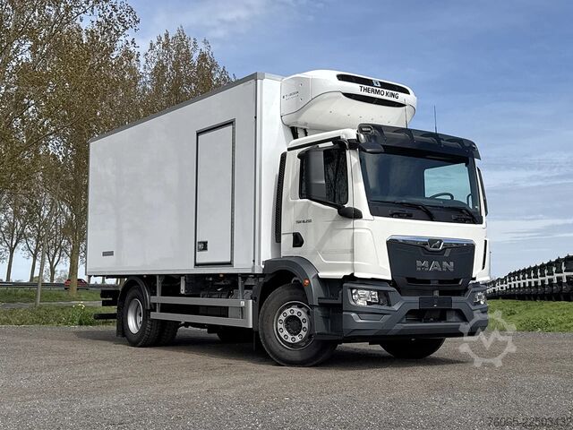 Transporte refrigerado/congelado MAN TGM 18.250 Bb CH Refrigerated Box Truck