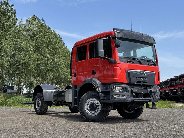 Chassis com cabina MAN TGM 18.290 BB CH Chassis Cabin (3 units)