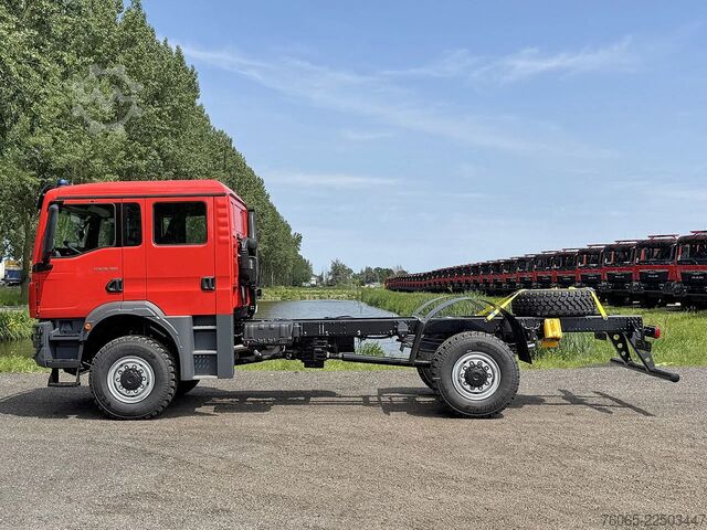 Chassis com cabina MAN TGM 18.290 BB CH Chassis Cabin (3 units)