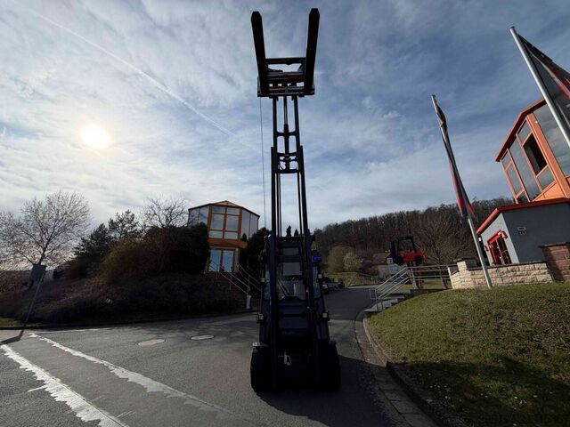 电动四轮叉车 Linde E35HL-01