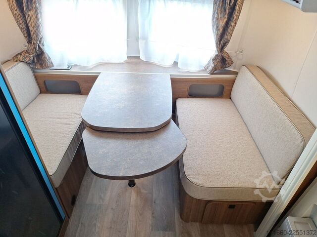 Karavāna HYMER/ERIBA Eriba Touring 630 1500kg, Komfort-Paket