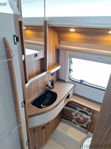 Karavāna HYMER/ERIBA Eriba Touring 630 1500kg, Komfort-Paket