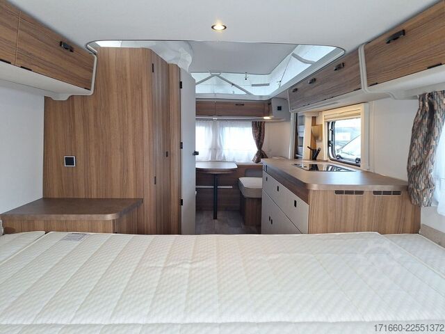 Karavāna HYMER/ERIBA Eriba Touring 630 1500kg, Komfort-Paket