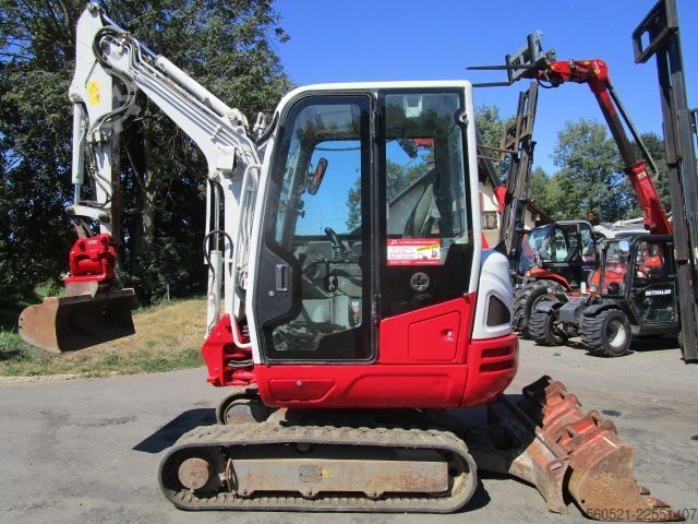 Miniekskavators Takeuchi TB 230 - POWERTILT + hydr. Schnellwechsler + 4 Löf