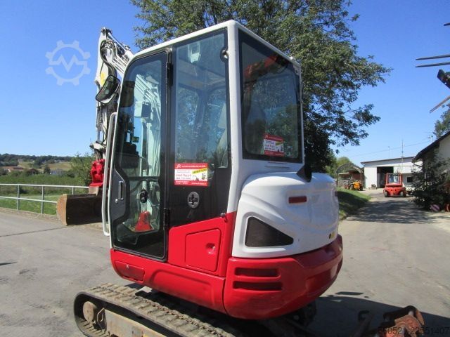 Miniekskavators Takeuchi TB 230 - POWERTILT + hydr. Schnellwechsler + 4 Löf
