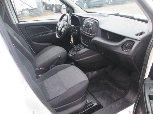 Hladnjača kombi FIAT Doblo CNG *Carrier-Kühlwagen*Euro6*