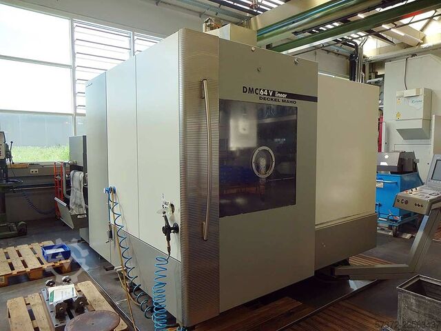 Lóðrétt CNC vinnslumiðstöð Deckel Maho DMC 64V linear