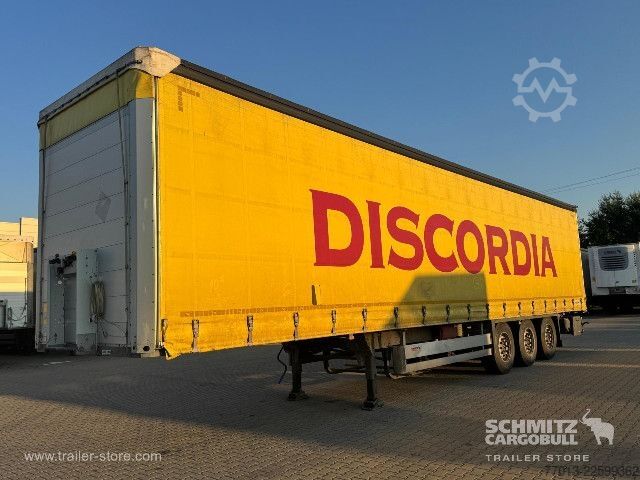 กึ่งพ่วงเปิดพร้อมผ้าใบคลุม Schmitz Cargobull Curtainsider Standard