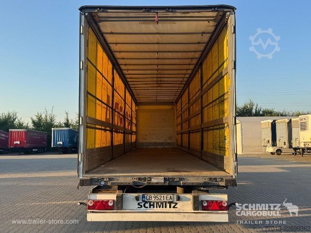 กึ่งพ่วงเปิดพร้อมผ้าใบคลุม Schmitz Cargobull Curtainsider Standard