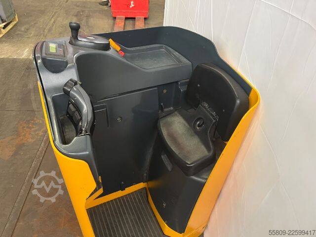 Low Level Order Picker Jungheinrich ESE20