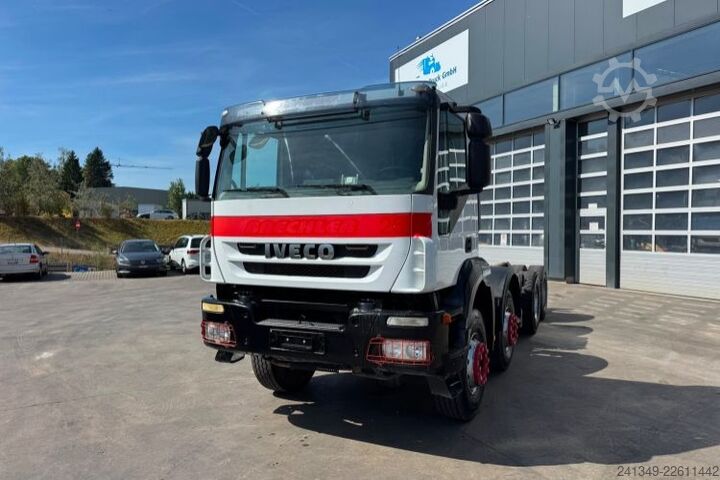 Truck chassis IVECO 410T45 Trakker 8x4