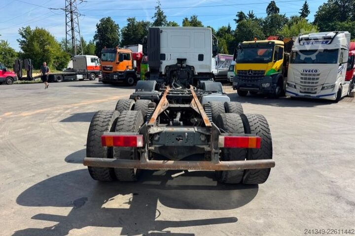 Truck chassis IVECO 410T45 Trakker 8x4