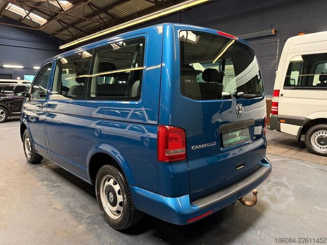 Μίνι λεωφορείο VW T5 Caravelle 4Motion 8 Sitze Klima STHZ 2.Hand