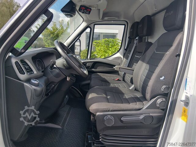Fourgon isotherme frigorifique Iveco Daily 70 C 21 HA 8/P Carrier Pulsor 400M