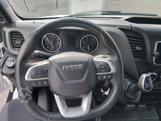 Fourgon isotherme frigorifique Iveco Daily 70 C 21 HA 8/P Carrier Pulsor 400M