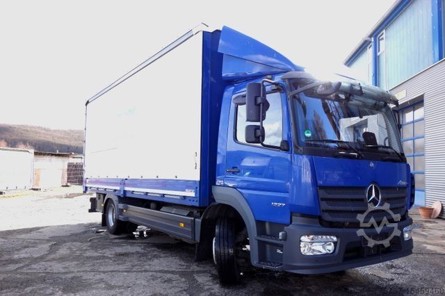 Plattewagen met zeil MERCEDES-BENZ 1227 L AHK