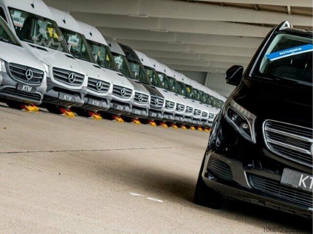 Microbuz Mercedes-Benz V 300 Avantgarde Extralang,Allrad,2Schiebetüren